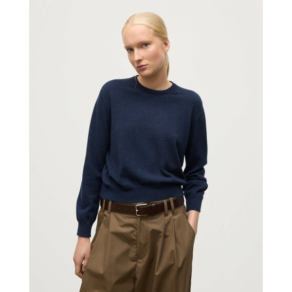 Johnstons of Elgin Lunan Classic Crew Neck Navy Cashmere Jumper