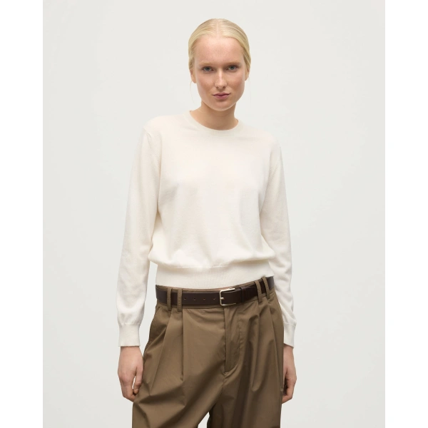 Johnstons of Elgin Lunan Classic Crew Neck White Cashmere Jumper