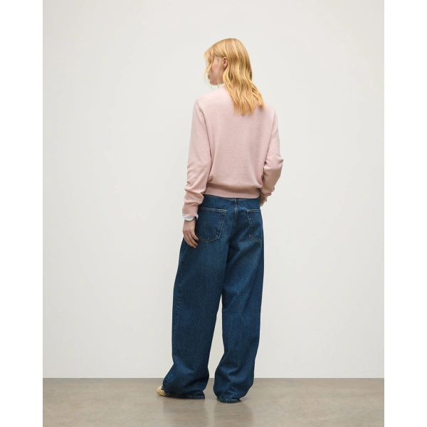 Johnstons of Elgin Lunan Classic Light Pink Cashmere Crew Jumper