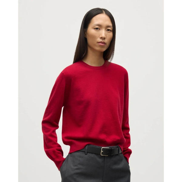 Johnstons of Elgin Lunan Classic Red Cashmere Crew Jumper