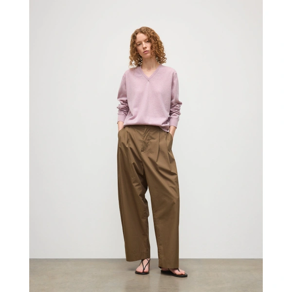 Johnstons of Elgin Lunan Light Pink Classic V Neck Jumper