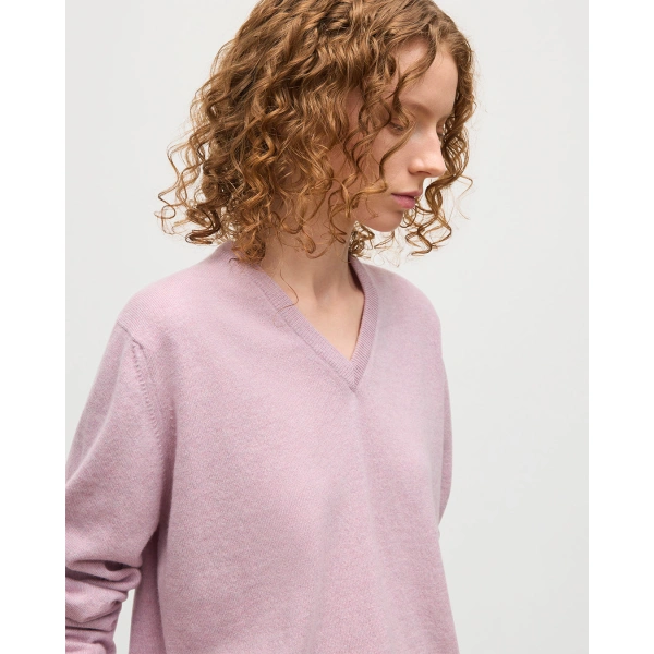 Johnstons of Elgin Lunan Light Pink Classic V Neck Jumper