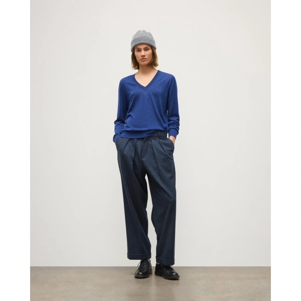 Johnstons of Elgin Macara Dark Blue Pleated Trousers