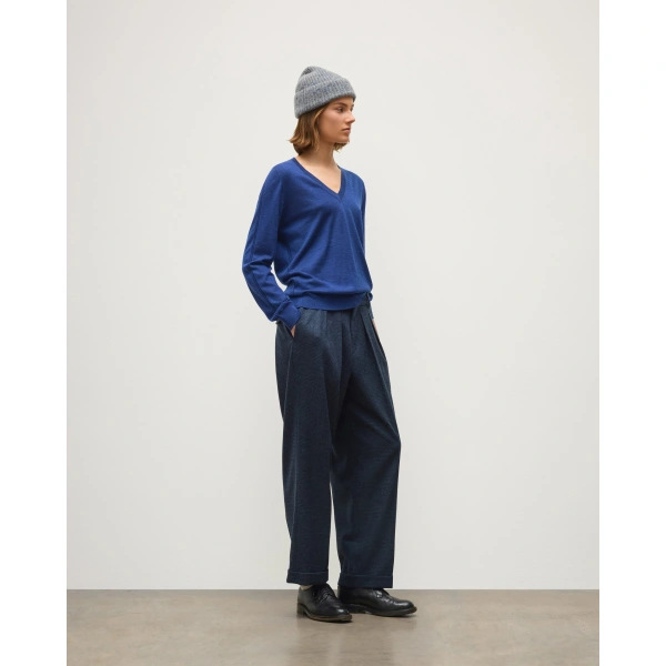 Johnstons of Elgin Macara Dark Blue Pleated Trousers
