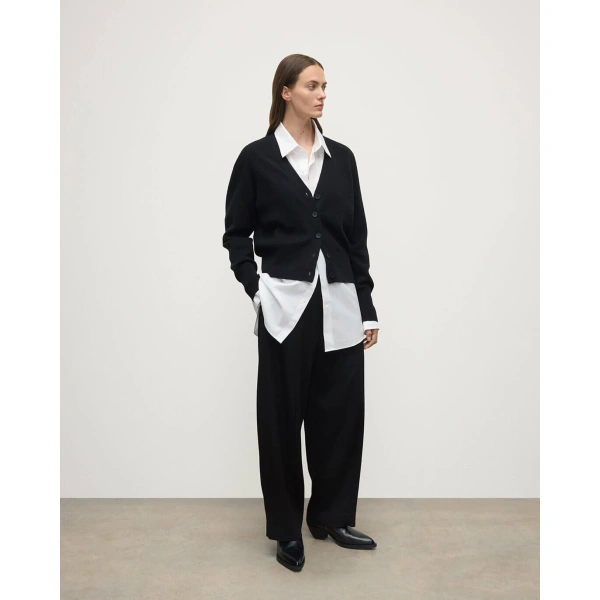 Johnstons of Elgin Milano Stitch Black Cashmere Cardigan