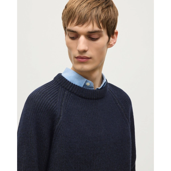 Johnstons of Elgin Pioneer Ombre Black Cashmere Jumper
