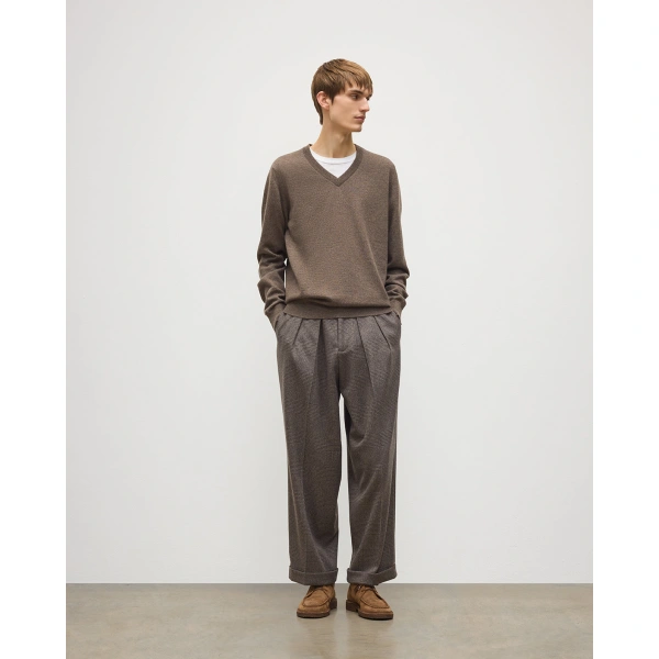 Johnstons of Elgin Reuben Brown Cashmere V Neck Jumper