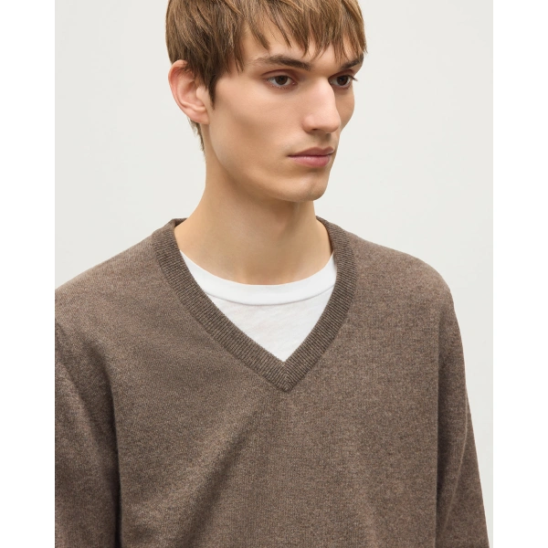 Johnstons of Elgin Reuben Brown Cashmere V Neck Jumper