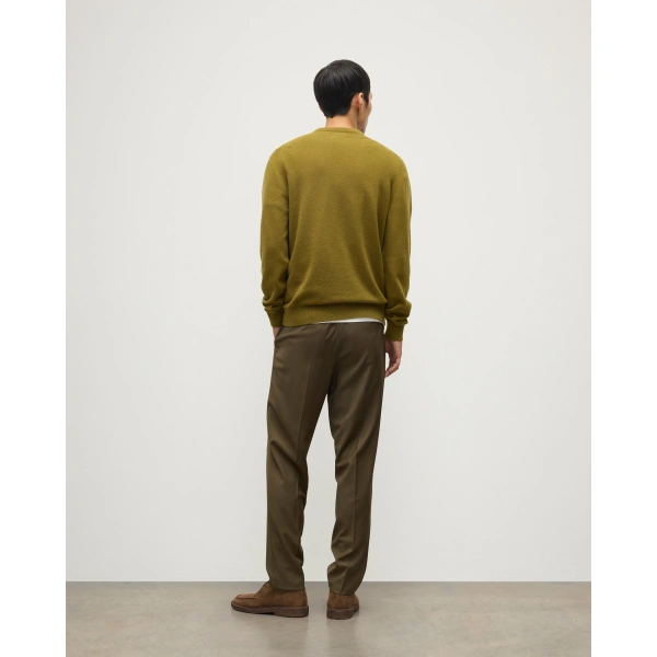 Johnstons of Elgin Rory Classic Cashmere Crew Jumper in Kelpie Green
