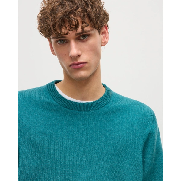 Johnstons of Elgin Rory Classic Cashmere Crew Jumper in Verdigris Green