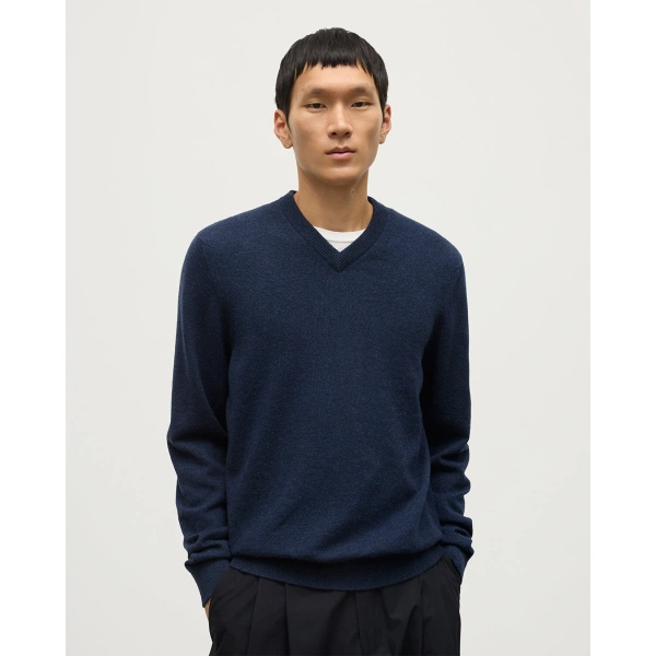 Johnstons of Elgin Rory Navy Classic Cashmere V-Neck Jumper