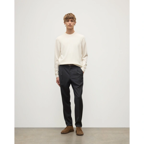 Johnstons of Elgin Rory White Classic Cashmere Crew Jumper