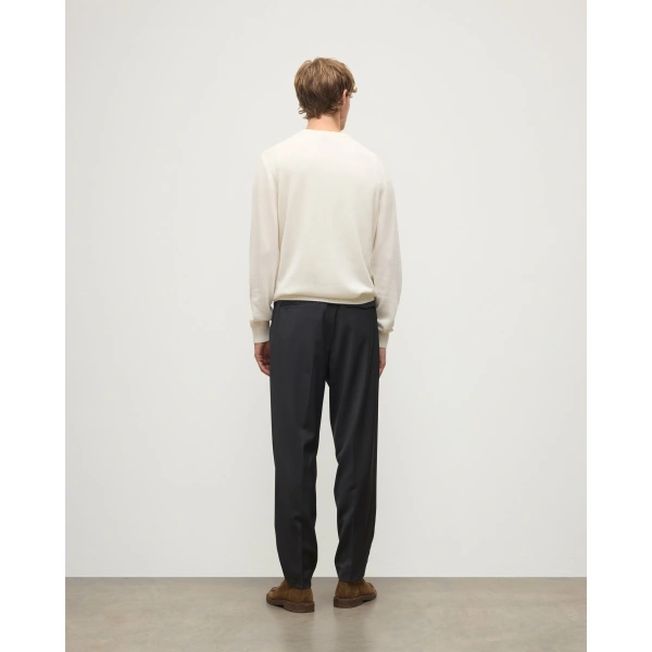 Johnstons of Elgin Rory White Classic Cashmere Crew Jumper