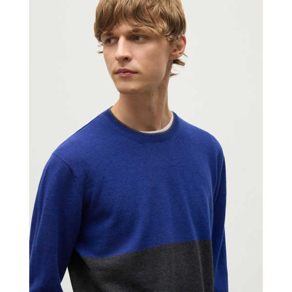 Johnstons of Elgin Shaded Charcoal & Blue Colour Block Cashmere Jumper