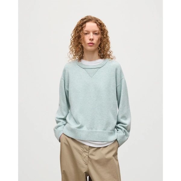 Johnstons of Elgin Stella Light Green Cashmere Sweatshirt