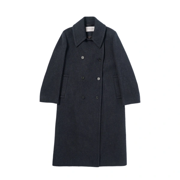 Johnstons of Elgin The Great Coat in Green | Wool Coat | Coveti
