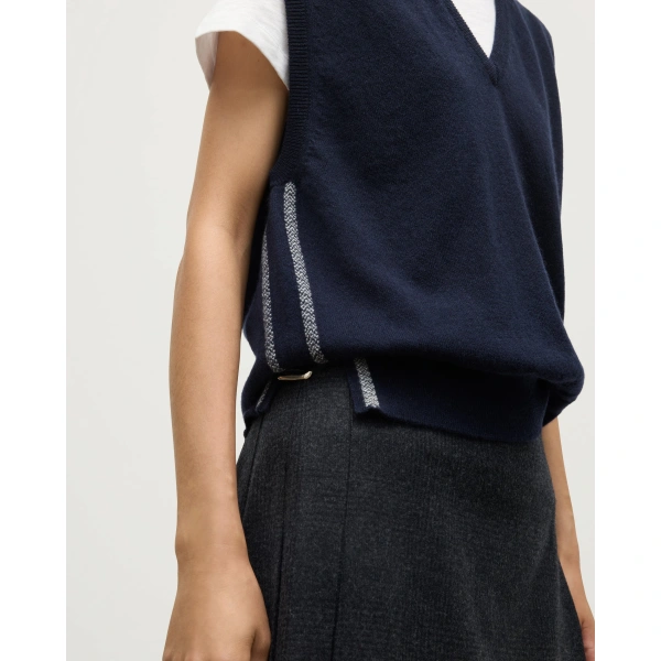 Johnstons of Elgin Tilda Dark Navy Cashmere Tank
