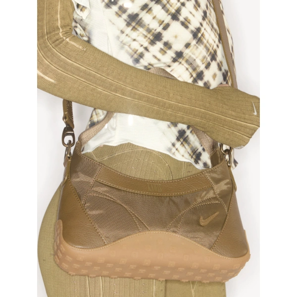 KNWLS Nike Razr Run Bag in Yukon Brown | Shoulder & Crossbody Bags | Coveti