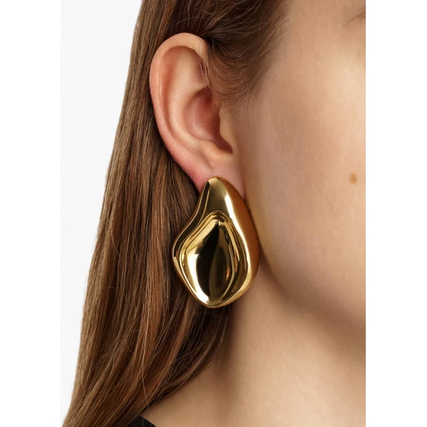 Khaite Cove Earrings in Gold | Earrings | Coveti
