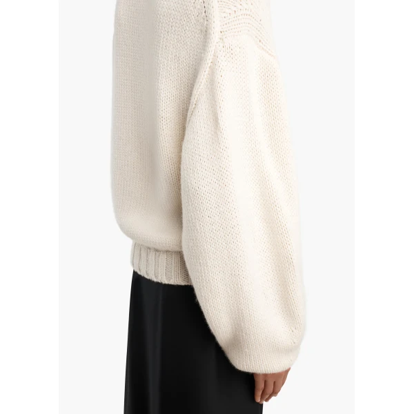 Khaite Gemma Sweater in Ivory | Sweaters | Coveti