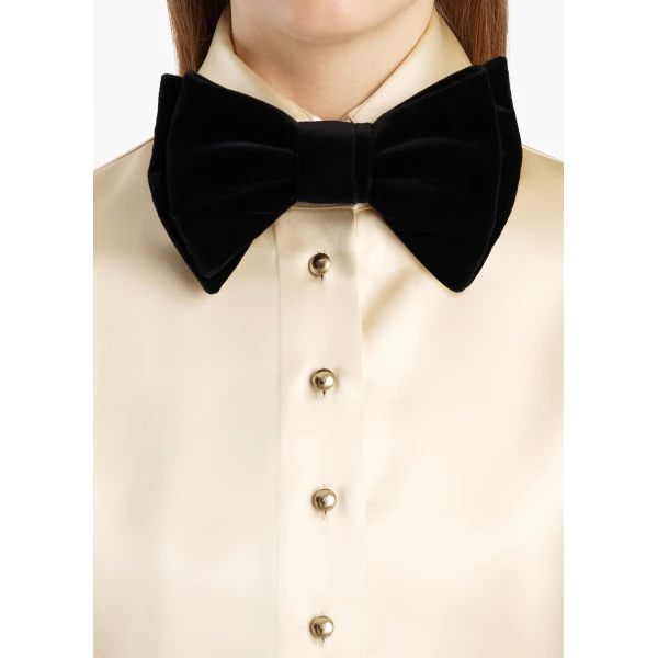 Liv Bowtie in Black Velvet - Image 2
