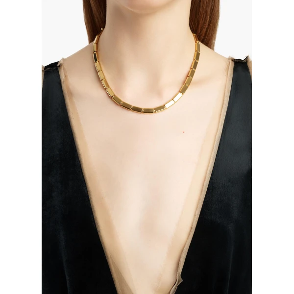 Khaite Staple Short Necklace in Gold | Necklace | Coveti