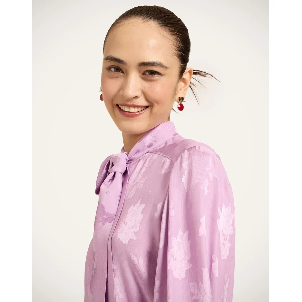La DoubleJ Ascot Shirt in Lilac, view 5