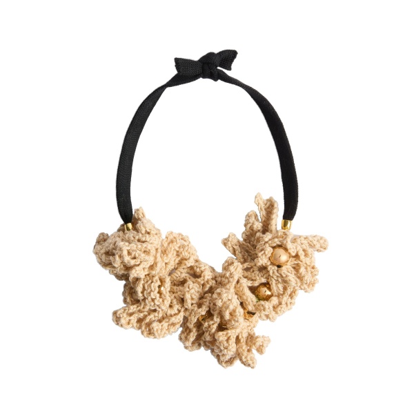 La DoubleJ Bonanza Choker in Beige Cotton Crochet at Coveti