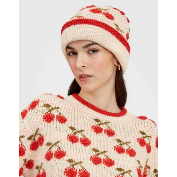 La DoubleJ Cherry Beanie in Off White, view 4