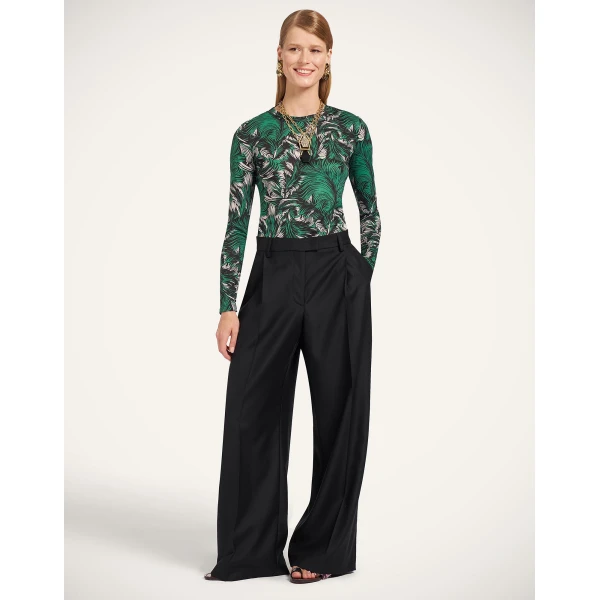 La DoubleJ Crew Top in Quill Green, view 4