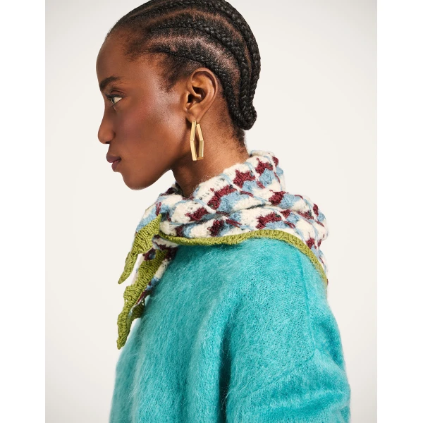 La DoubleJ Crochet Triangle Scarf in Multicolor Blue & Burgundy at Coveti