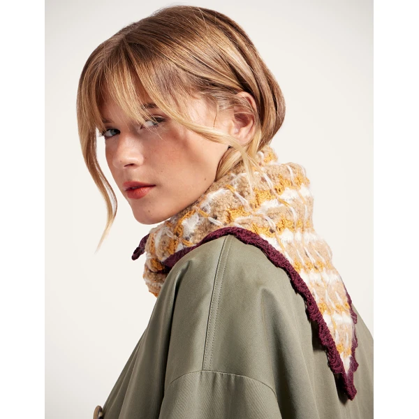 La DoubleJ Crochet Triangle Scarf in Multicolor Ocher & White at Coveti