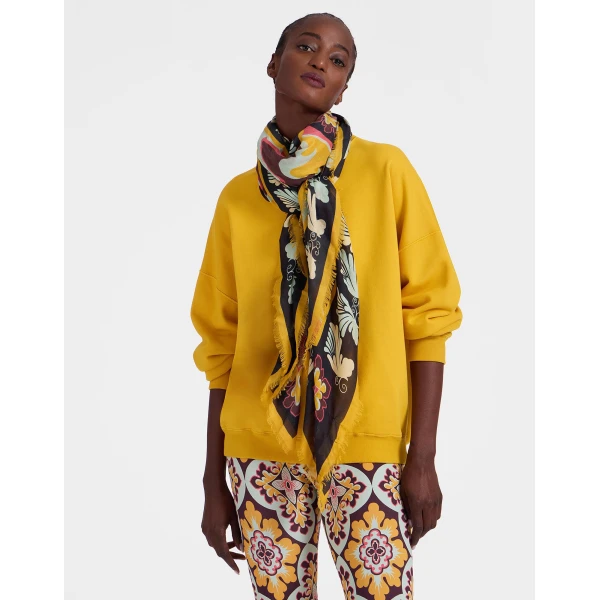 La DoubleJ Foulard 140 in Palazzo Yellow, view 2