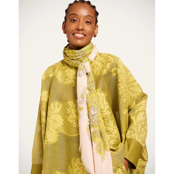 La DoubleJ Foulard 140 in Swathe Pink, view 3
