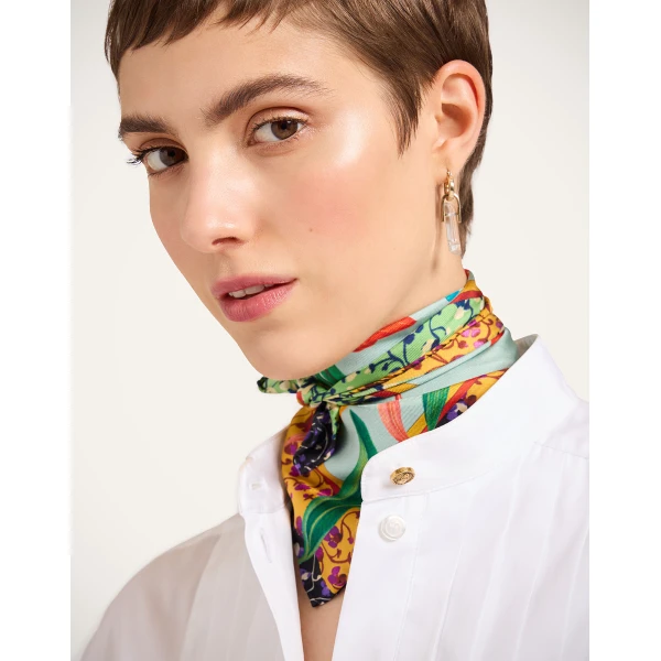 La DoubleJ Foulard 45 in Zooflora Birdbloom Light Blue, view 2