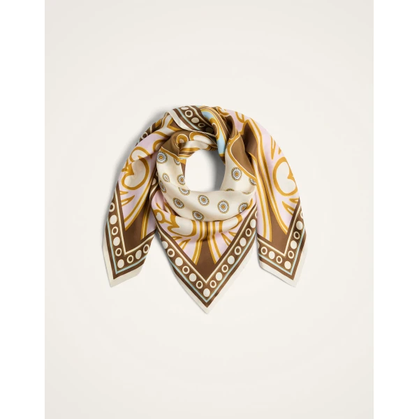 La DoubleJ Foulard 90 in Cocoon Brown, view 5