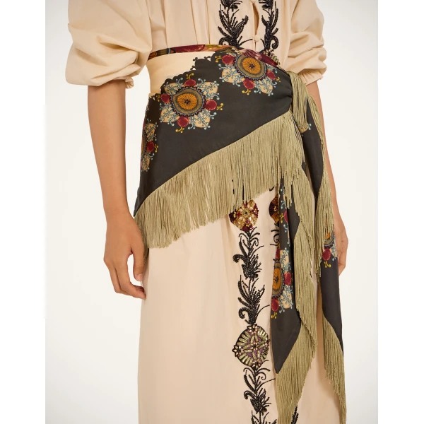 La DoubleJ Fringe Triangle Scarf in Nucleus Off White | Scarves | Coveti