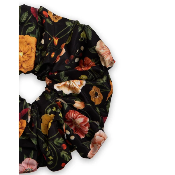 La DoubleJ Giga Scrunchie in Botticelli Black, view 2