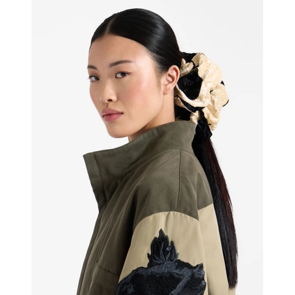 La DoubleJ Giga Scrunchie in Lunaria Light Pink, view 2