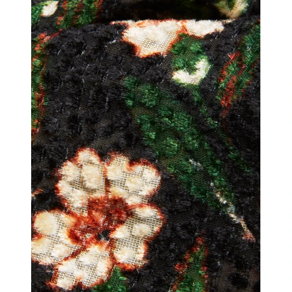 La DoubleJ Giga Scrunchie in Mayfair Black, view 4