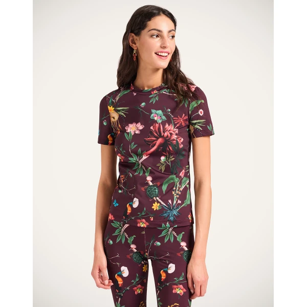 La DoubleJ Jazzercize T-Shirt in Zooflora Burgundy | T-shirts | Coveti