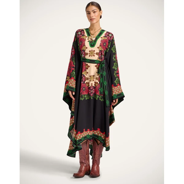 La DoubleJ Karis Kaftan in Bounty Red | kaftan | Coveti