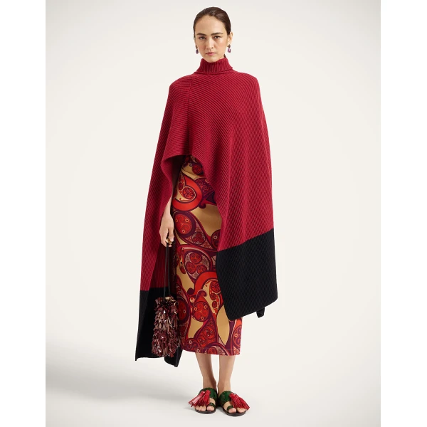 La DoubleJ Make An Entrance Cape Bicolor in Bicolor Burgundy and Black at Coveti