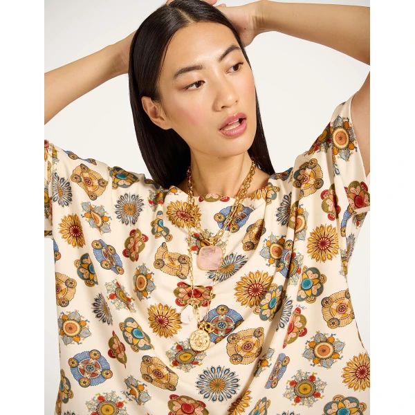 La DoubleJ Meditation Tee in Nucleus Off White | T-shirts | Coveti