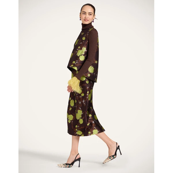 La DoubleJ Pencil Skirt in Devon Brown, view 4