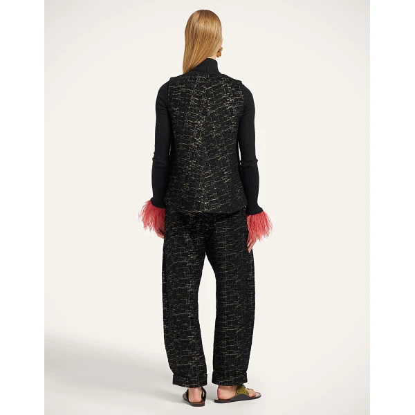 La DoubleJ Pleated Pants in Bicolor Black at Coveti