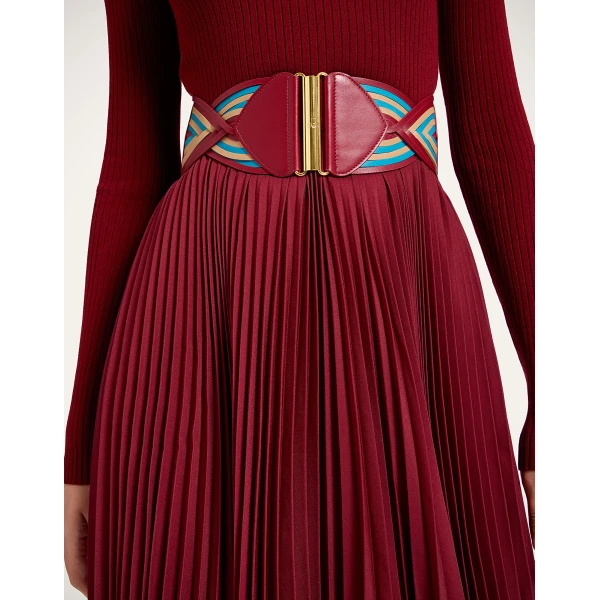 La DoubleJ Rainbow Belt in Color Block Burgundy at Coveti