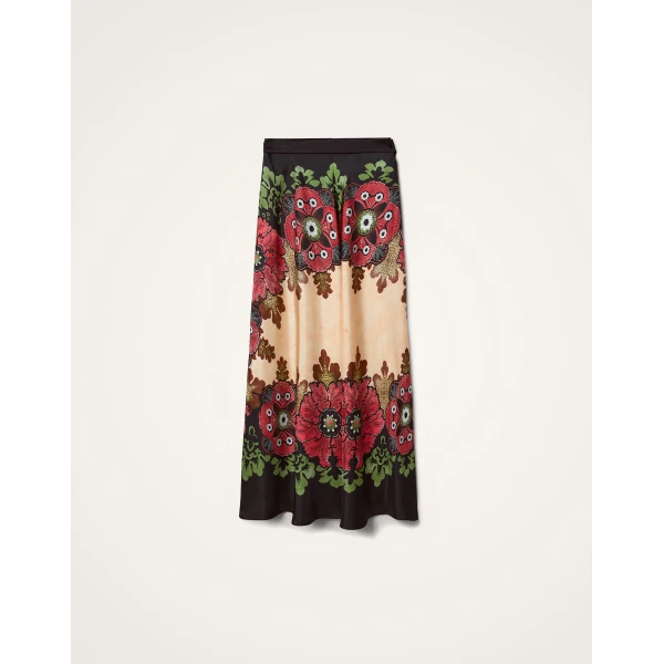 La DoubleJ Sarong Skirt in Bounty Red | Skirts | Coveti