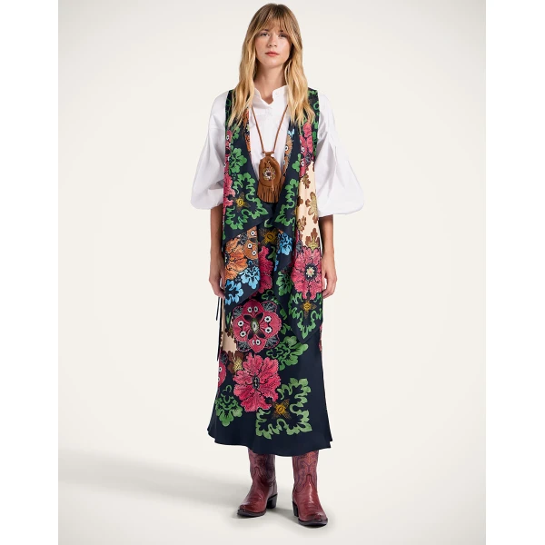 La DoubleJ Scarf Gilet in Bounty Red at Coveti