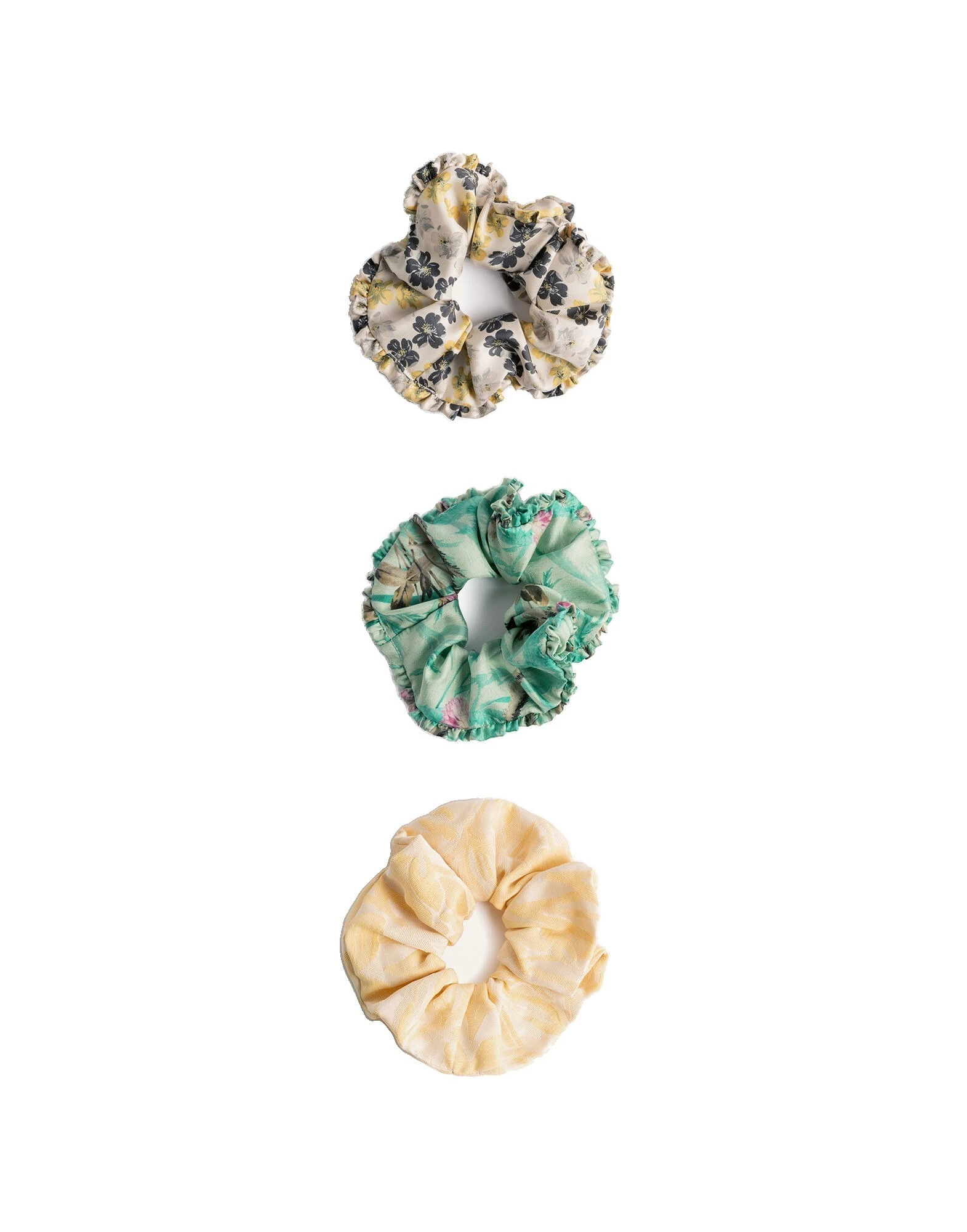 La DoubleJ Scrunchie Set in Mixed Prints La DoubleJ Scrunchie Set in Mixed Prints